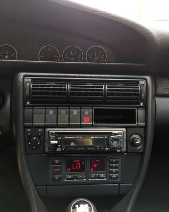 Audi A6 cena 12900 przebieg: 287000, rok produkcji 1995 z Dęblin małe 529